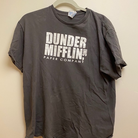 Dunder Mifflin gray t shirt - Picture 1 of 2